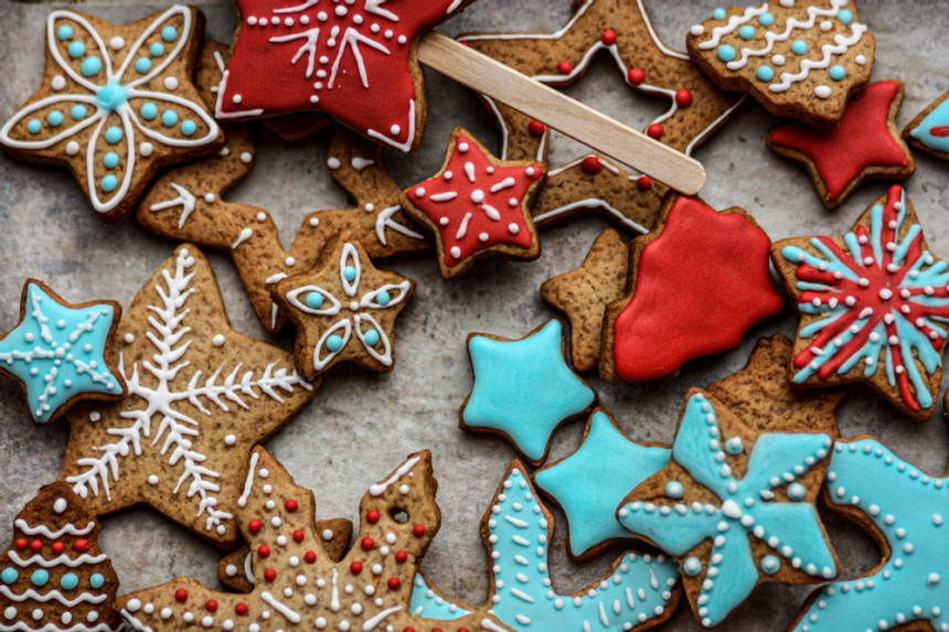Cómo hacer galletas navideñas y decorarlas